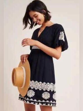 EUC Maeve by Anthropologie Orla Embroidered Tunic Dress 22W Rare Plus Navy Ivory